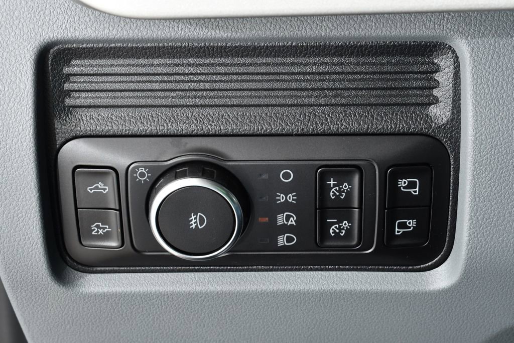 New 2026 Ford F350 XLT w/ XLT Premium Package image 31