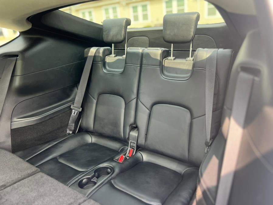 Used 2022 Tesla Model Y Long Range image 6