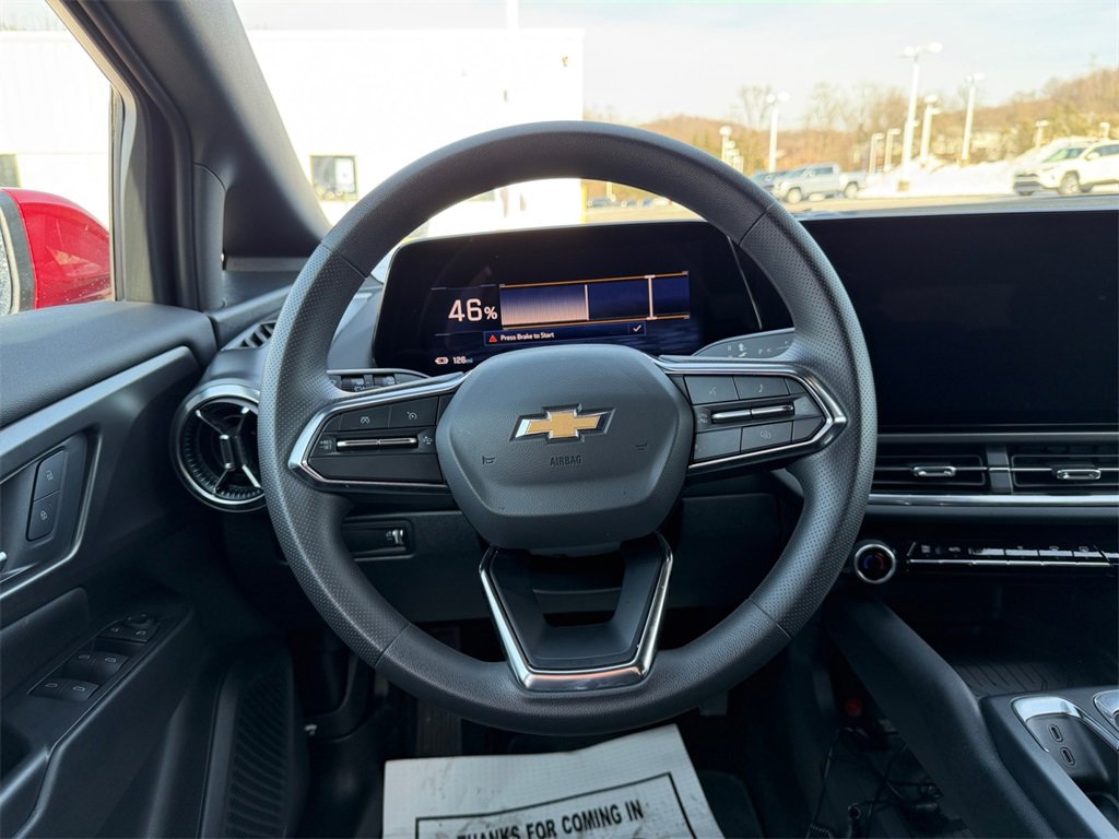 Used 2025 Chevrolet Equinox EV LT image 15