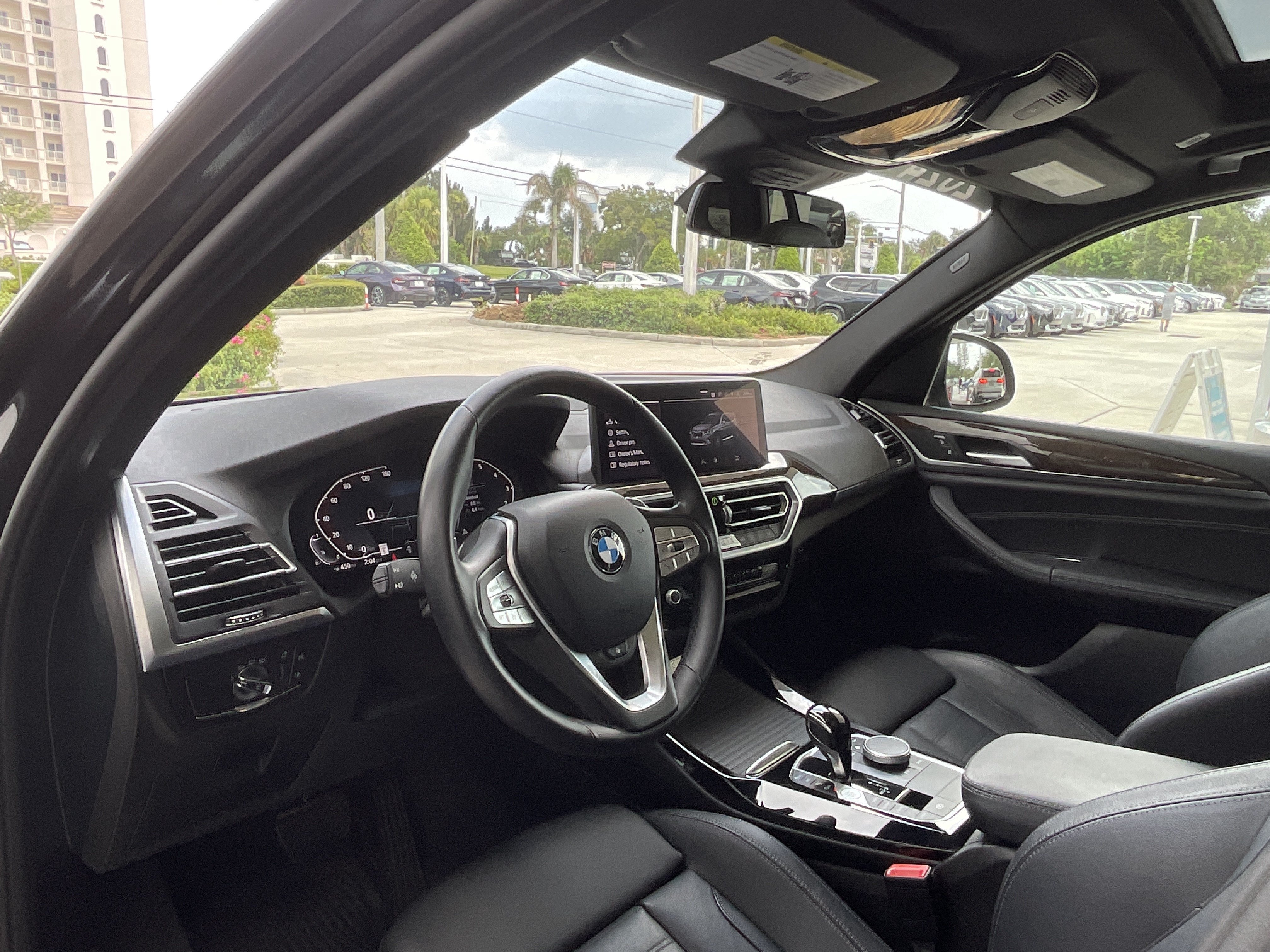 Used 2024 BMW X3 sDrive30i w/ Premium Package RWD image 9