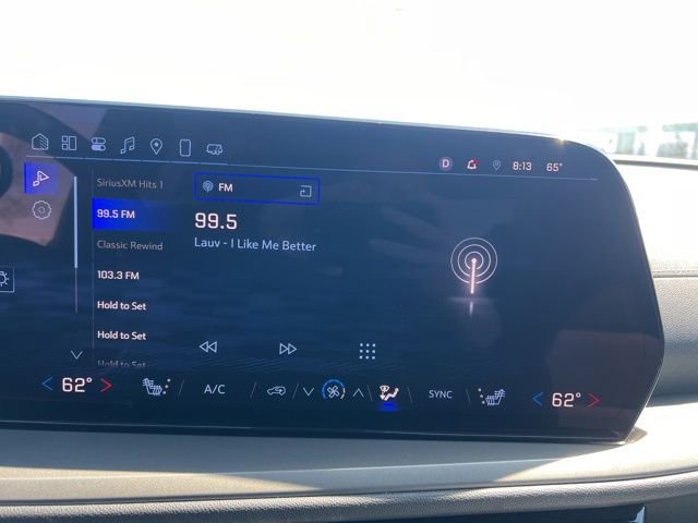 Used 2025 Chevrolet Traverse LT AWD/4WD image 21