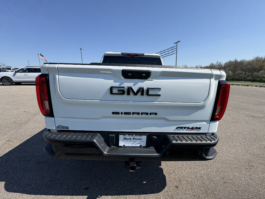 Used 2024 GMC Sierra 1500 AT4X AWD/4WD image 4
