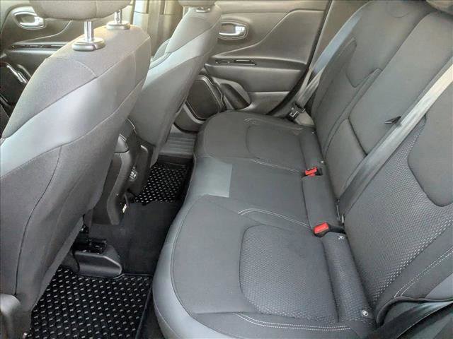 Used 2022 Jeep Renegade Altitude w/ Sun/Sound Group image 19