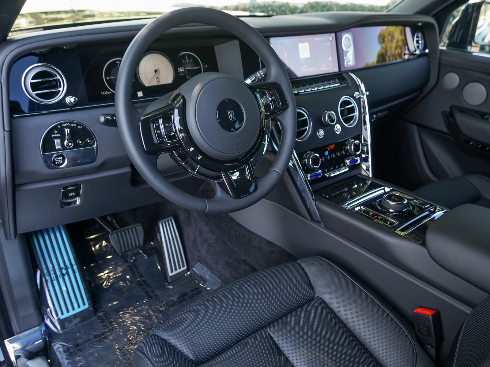 New 2027 Rolls-Royce Cullinan AWD/4WD image 18