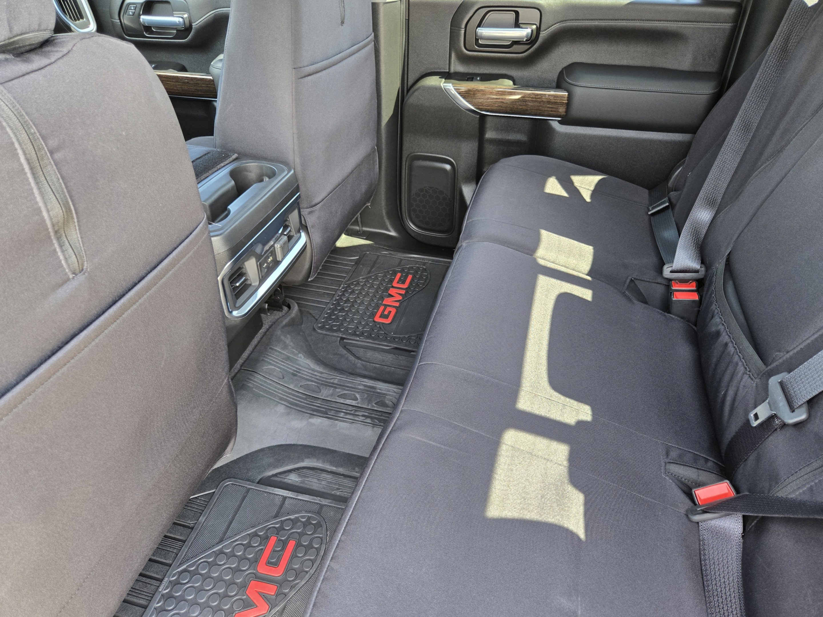 Used 2020 GMC Sierra 2500 SLE w/ SLE Value Package; AWD/4WD image 27