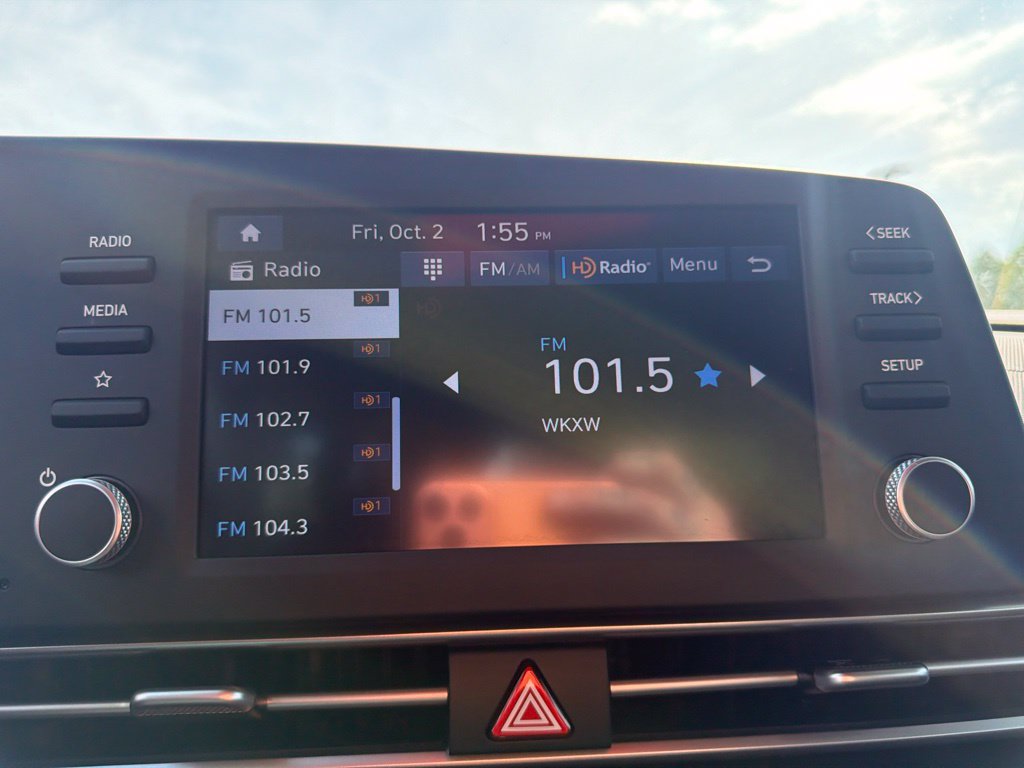 Certified 2026 Hyundai Elantra SE FWD image 23