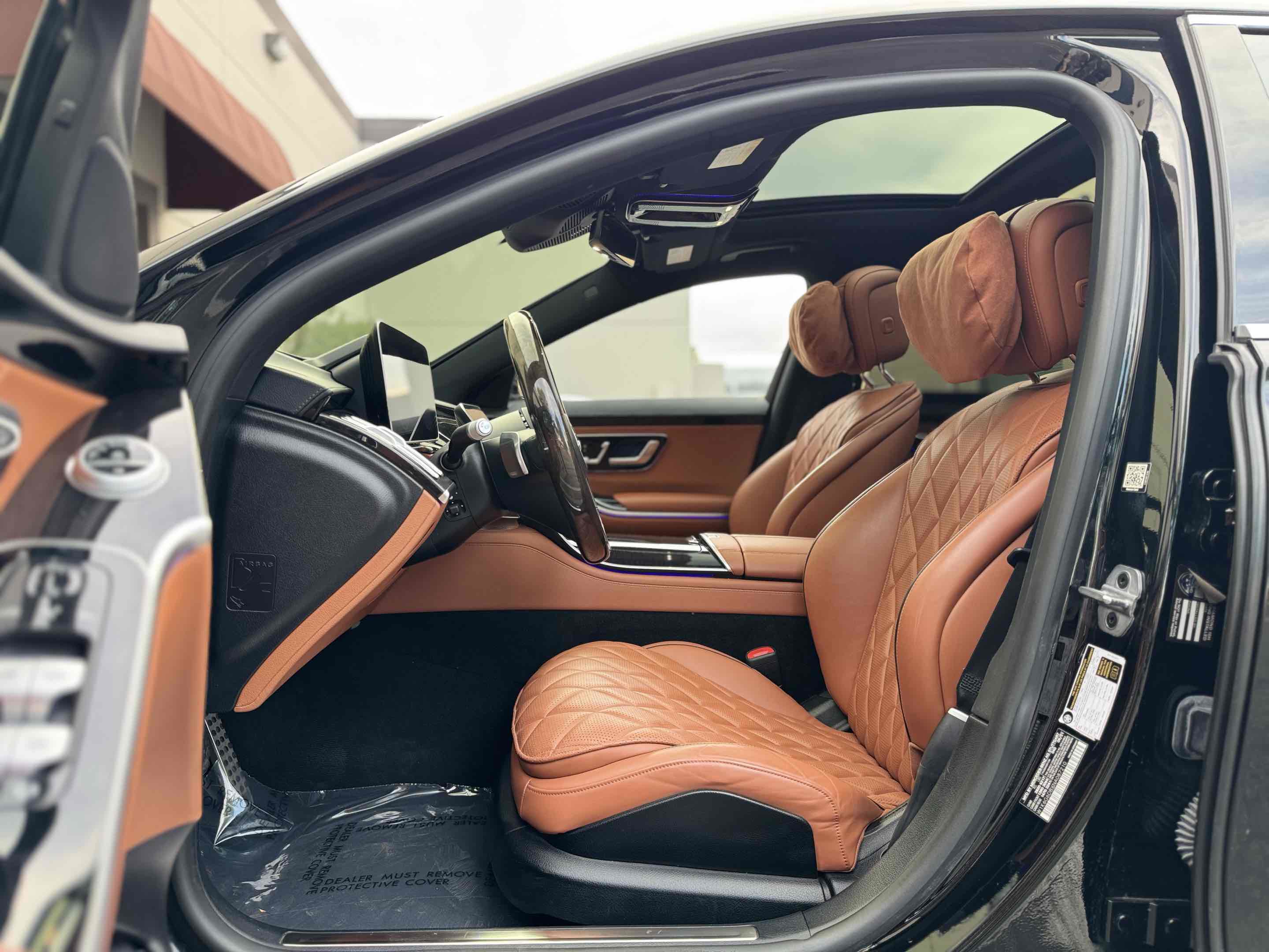Used 2022 Mercedes-Benz S 500 4MATIC image 4