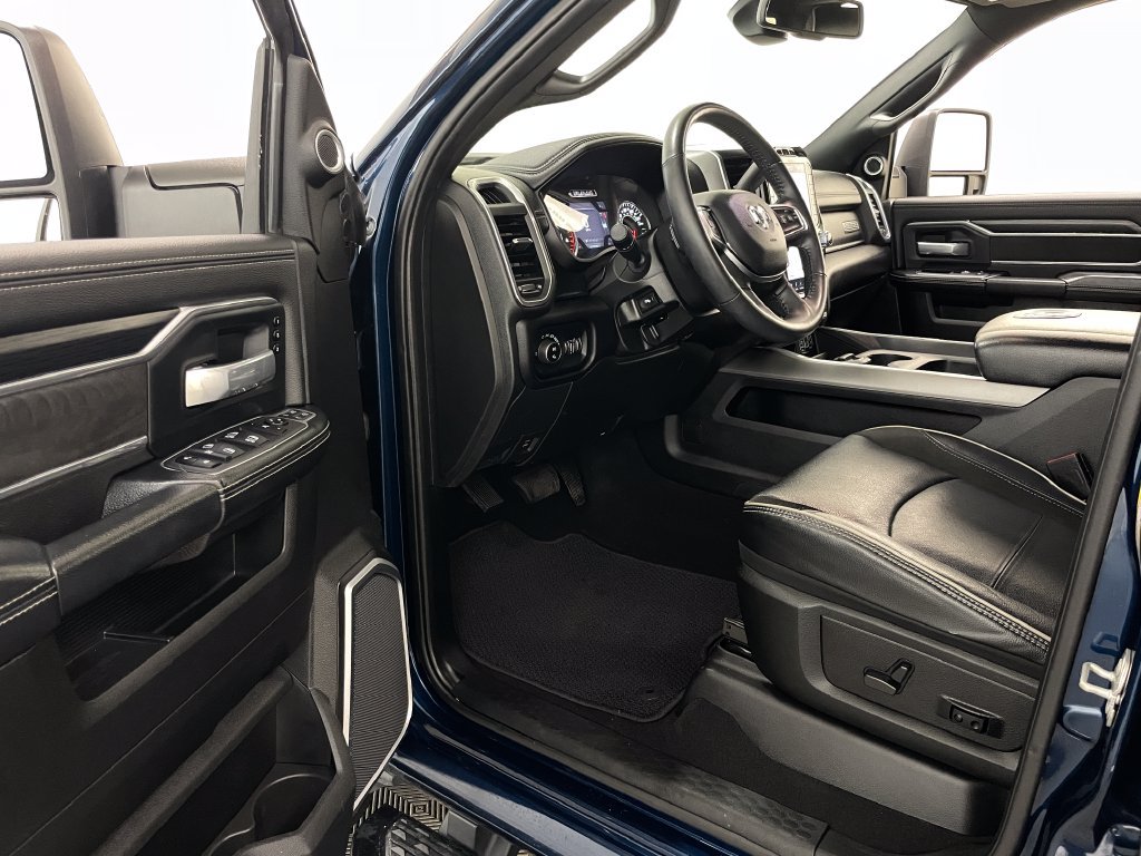 Used 2024 RAM 2500 Laramie w/ Night Edition AWD/4WD image 27