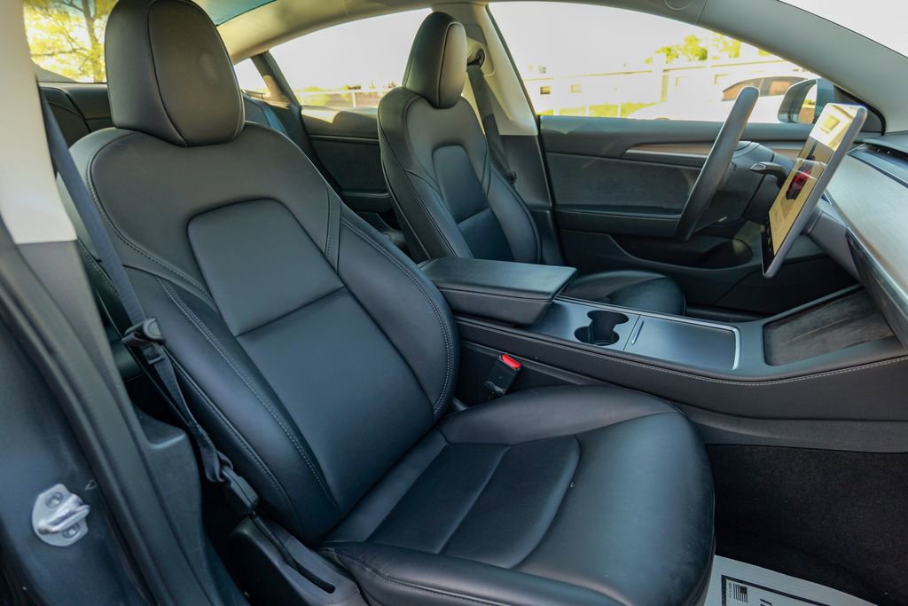 Used 2023 Tesla Model 3 Standard Range RWD image 32