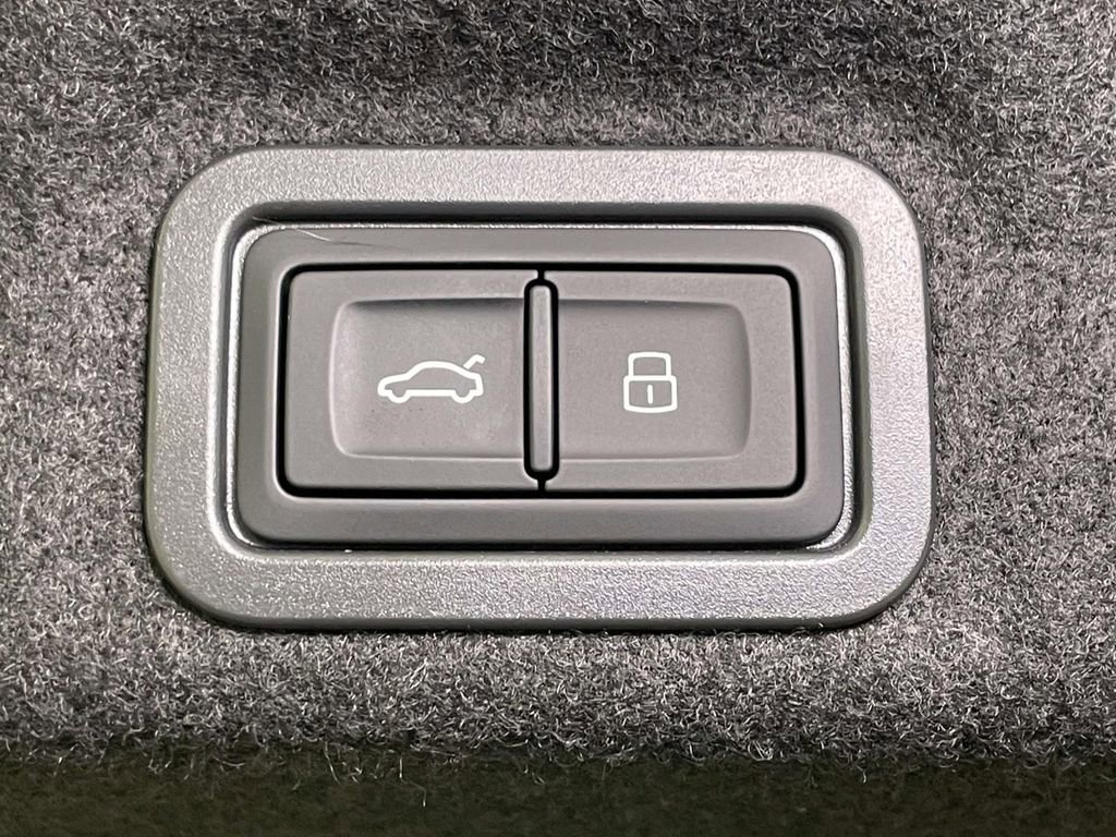 New 2026 Audi A6 Prestige image 21