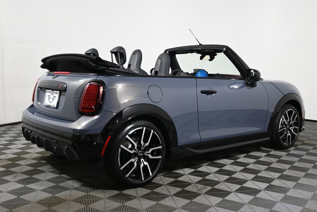 New 2026 MINI Cooper S image 13