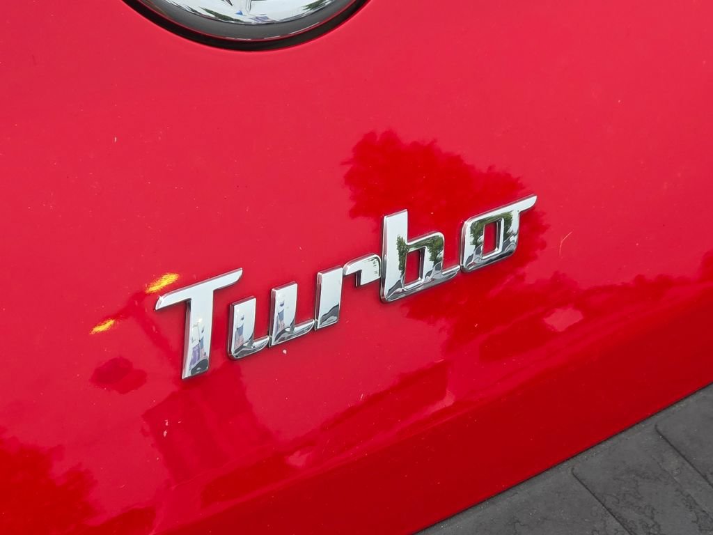 Used 2012 Volkswagen Beetle 2.0T FWD image 12