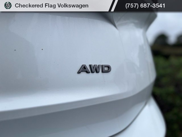 Used 2024 Nissan Rogue S AWD/4WD image 10