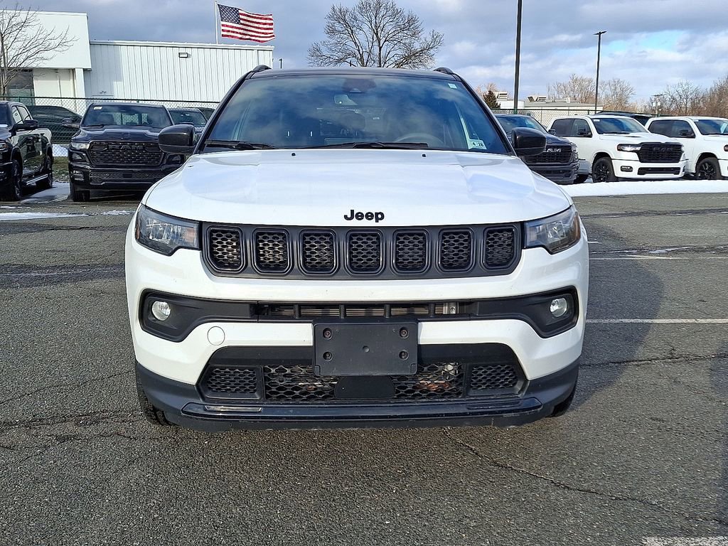Used 2023 Jeep Compass Altitude w/ Sun and Sound Group image 5