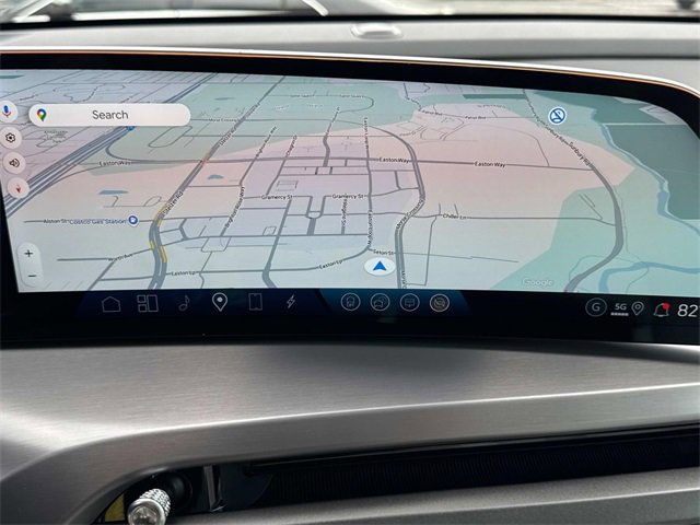 New 2026 Cadillac Vistiq Luxury w/ LPO, Floor Liner Package image 25