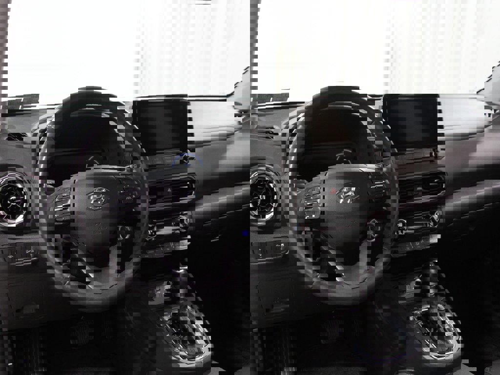 Certified 2022 Hyundai Kona Limited w/ Cargo Package image 6