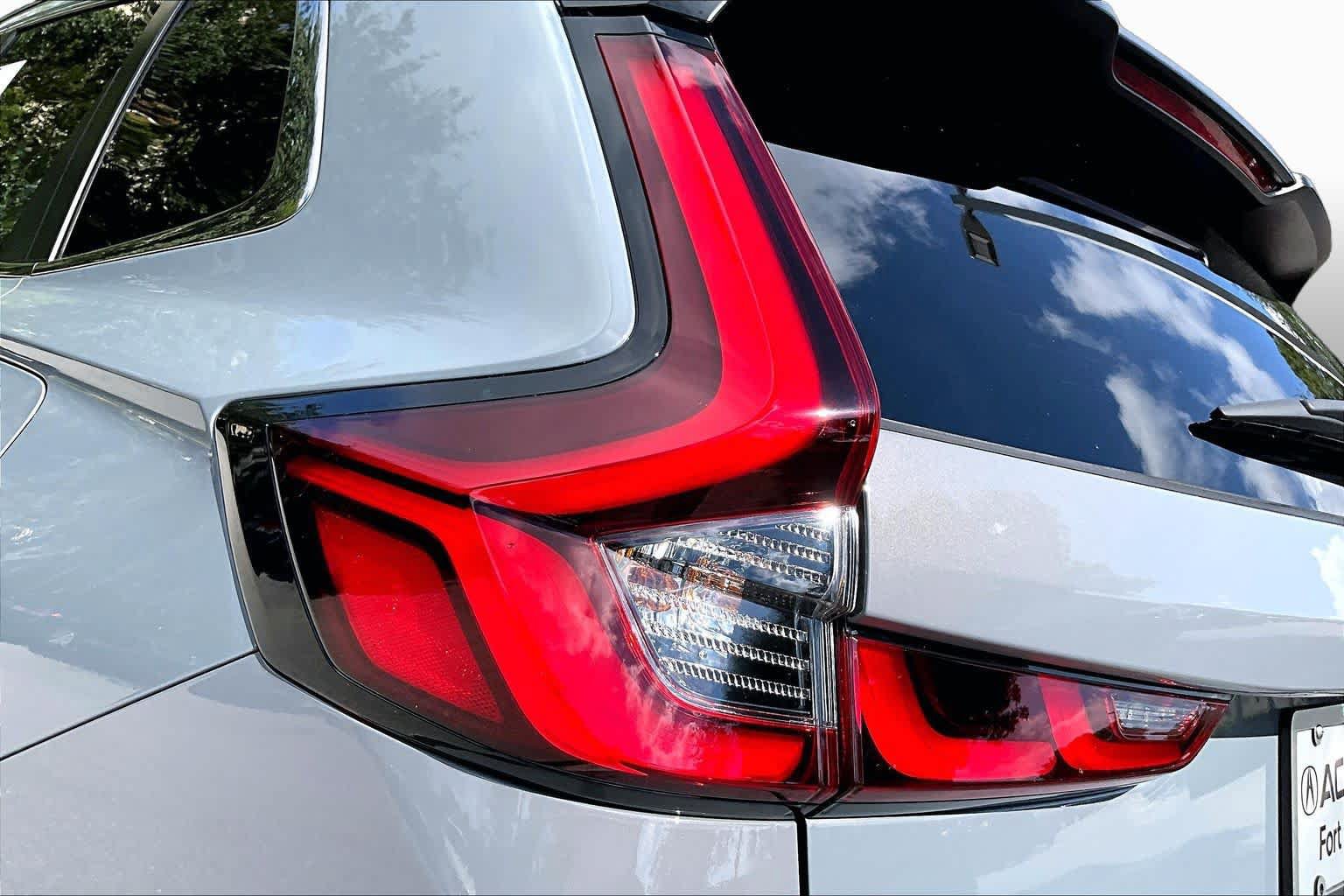 Used 2025 Honda CR-V Sport-L image 29