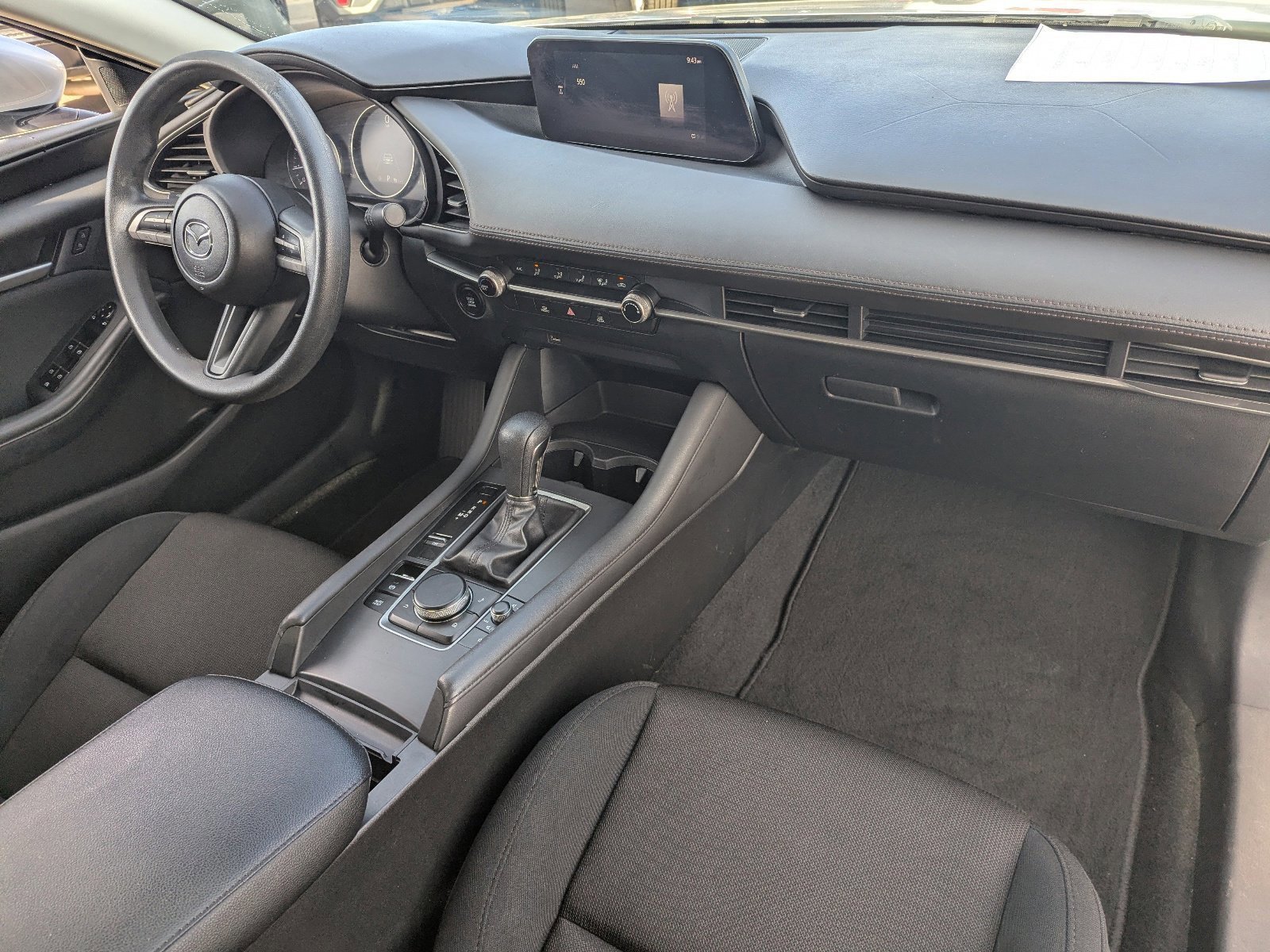 Used 2020 MAZDA MAZDA3 Sedan image 12