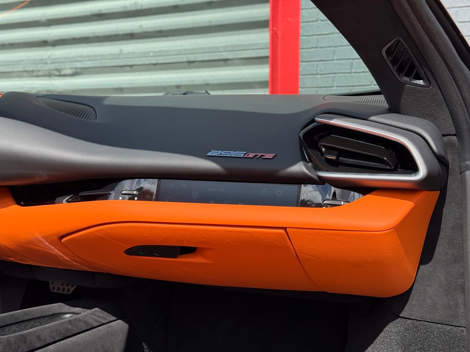 Used 2025 Ferrari 296 GTS RWD image 31