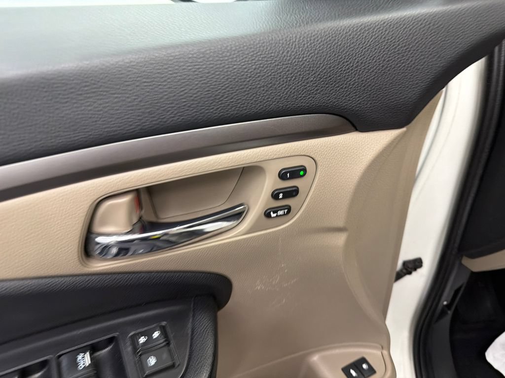 Used 2019 Honda Pilot EX-L image 12