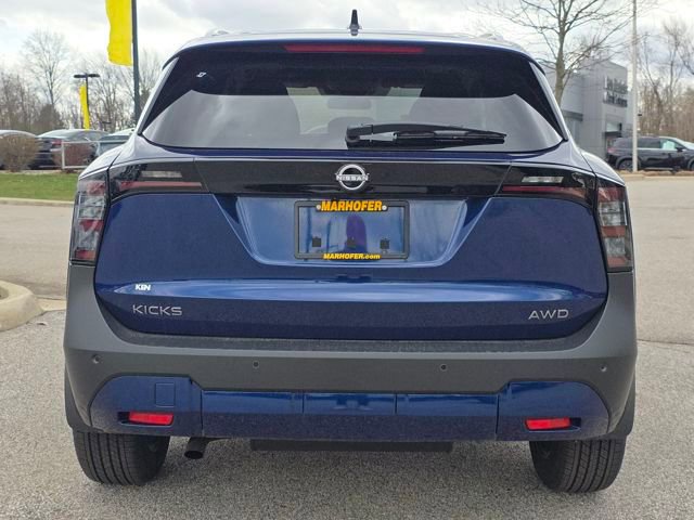 New 2026 Nissan Kicks SV w/ SV Premium Package AWD/4WD image 15