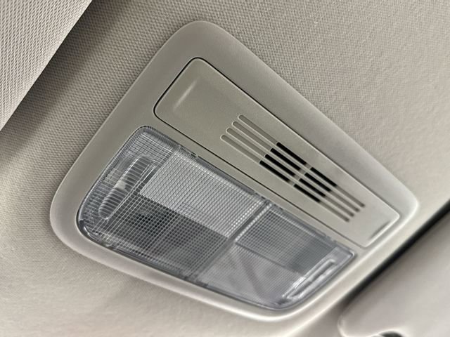 Used 2022 Honda HR-V LX image 16