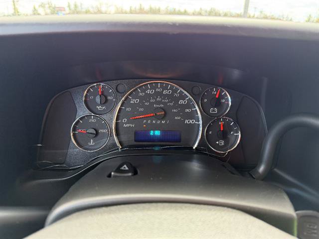 Used 2020 Chevrolet Express 2500 Extended w/ Driver Convenience Package RWD image 23