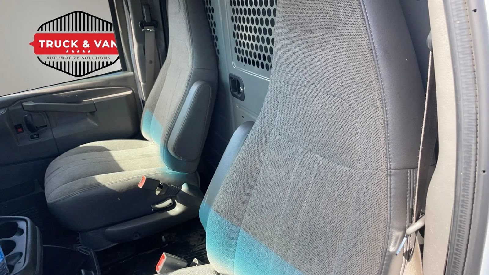 Used 2021 Chevrolet Express 2500 w/ Driver Convenience Package RWD image 23