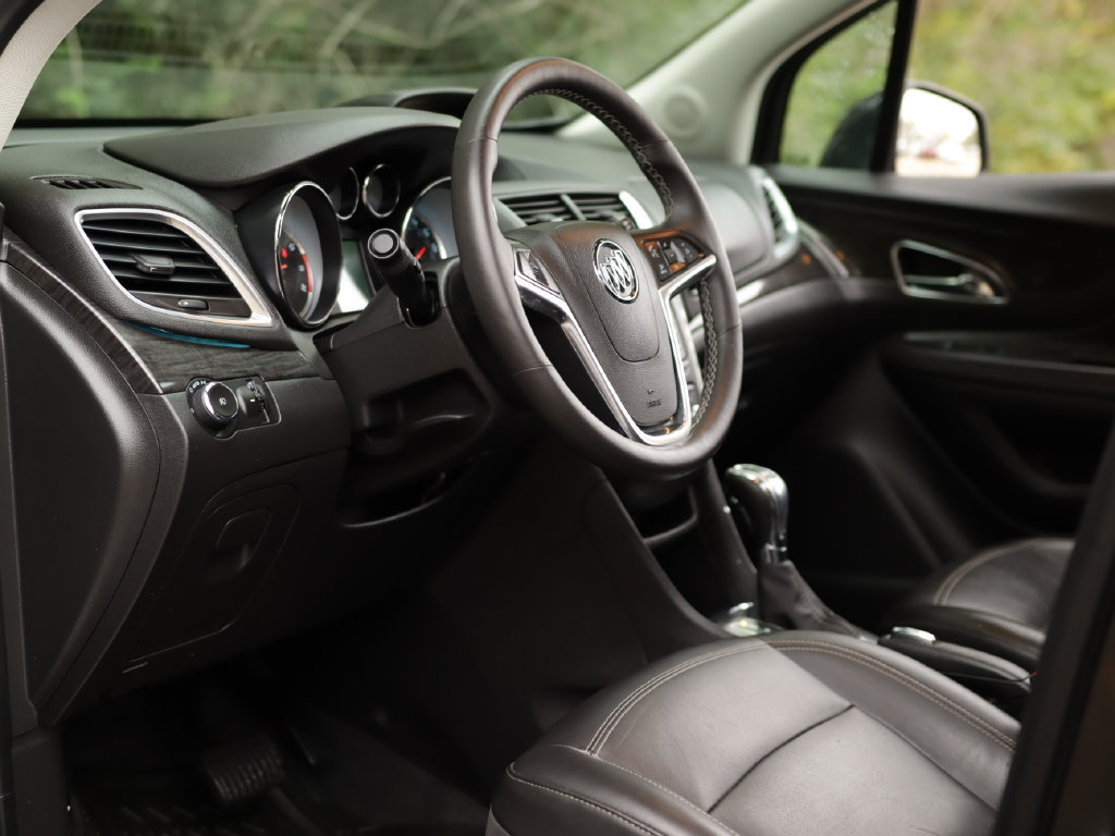 Used 2015 Buick Encore Leather w/ Experience Buick Package AWD/4WD image 9