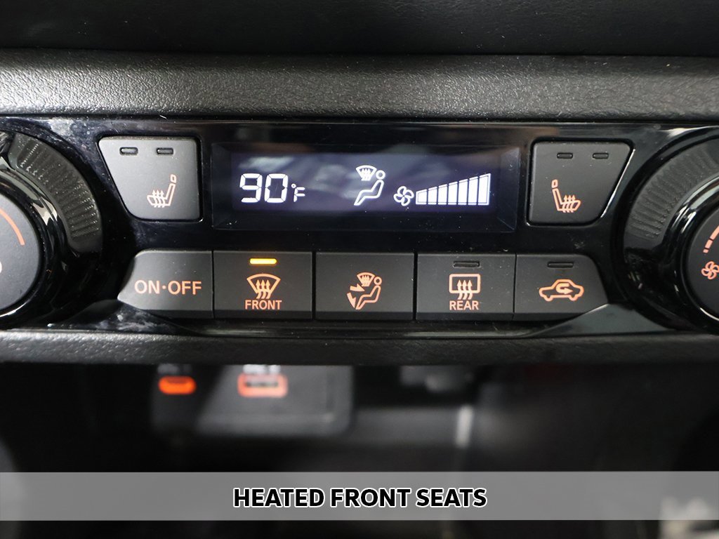 Used 2023 Nissan Kicks SR w/ SR Premium Package image 6