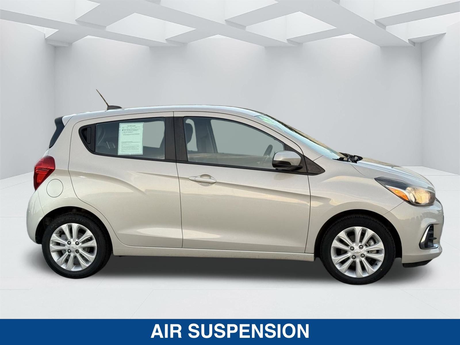 Used 2018 Chevrolet Spark LT video 3