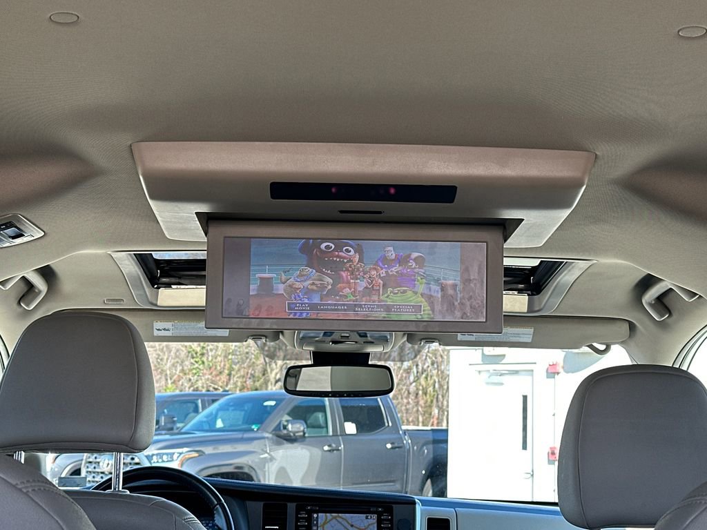 Used 2020 Toyota Sienna XLE Premium image 6