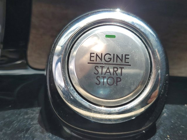 Used 2020 Lincoln Corsair Reserve w/ Equipment Group 201A image 29