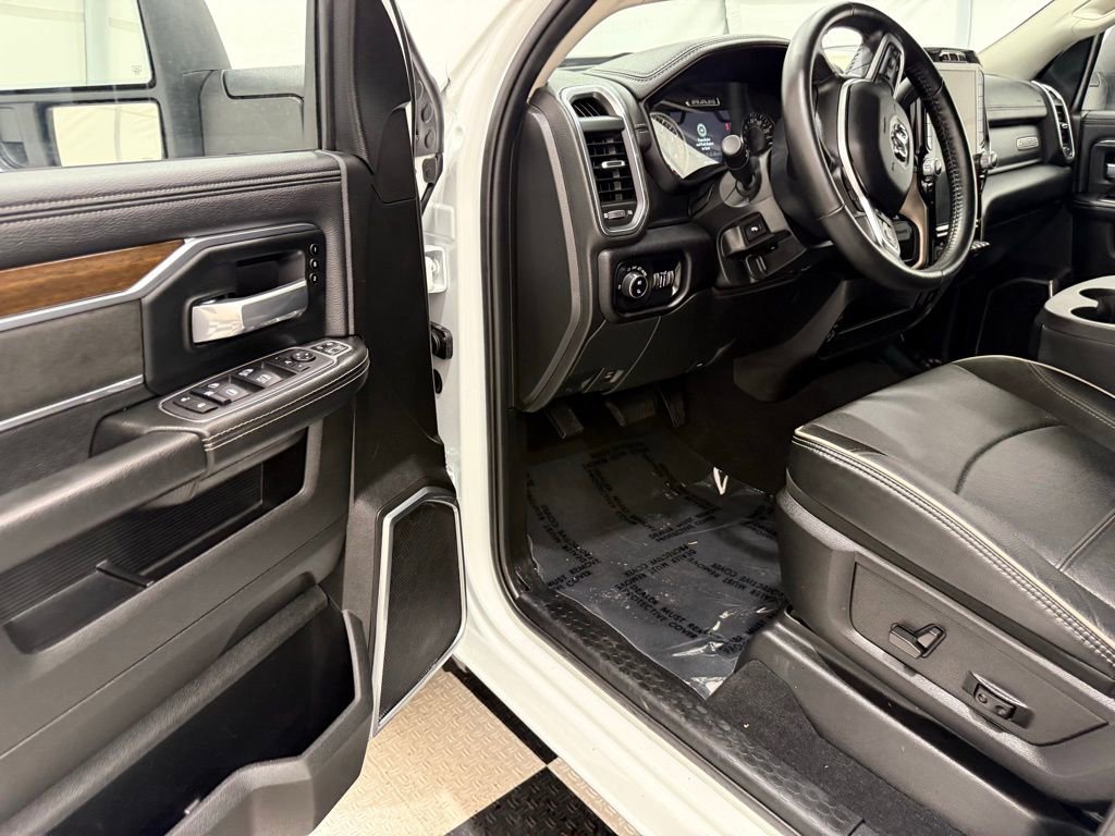 Used 2024 RAM 2500 Laramie w/ Safety Group image 31