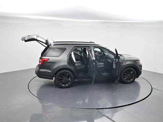 Used 2019 Ford Explorer XLT w/ Equipment Group 202A FWD image 44