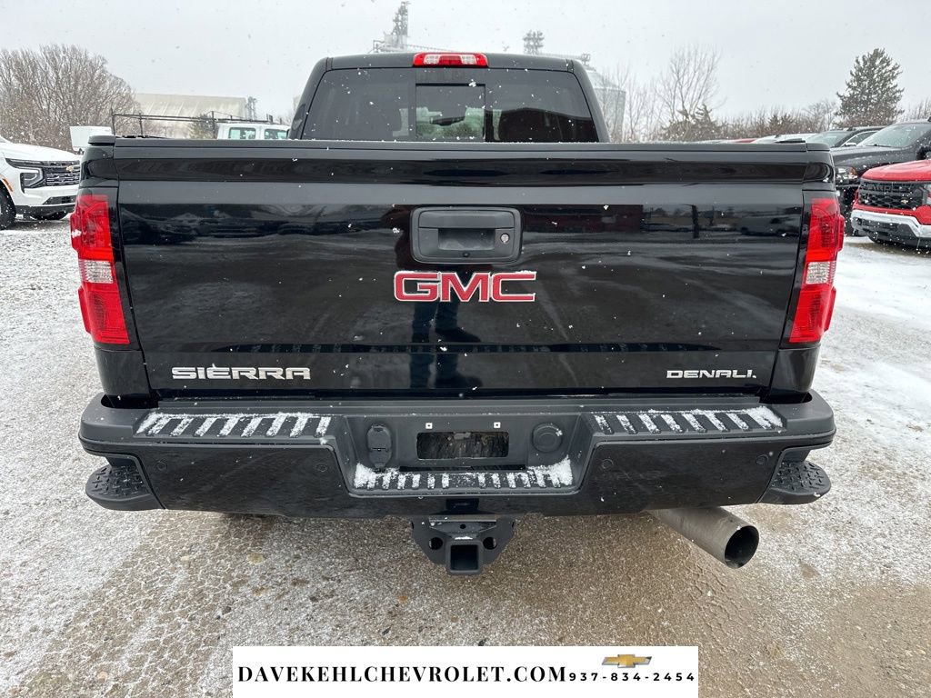 Used 2018 GMC Sierra 2500 Denali w/ Duramax Plus Package image 4