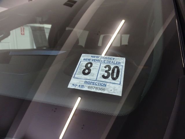 Used 2025 GMC Sierra 1500 AT4 w/ Technology Package image 26