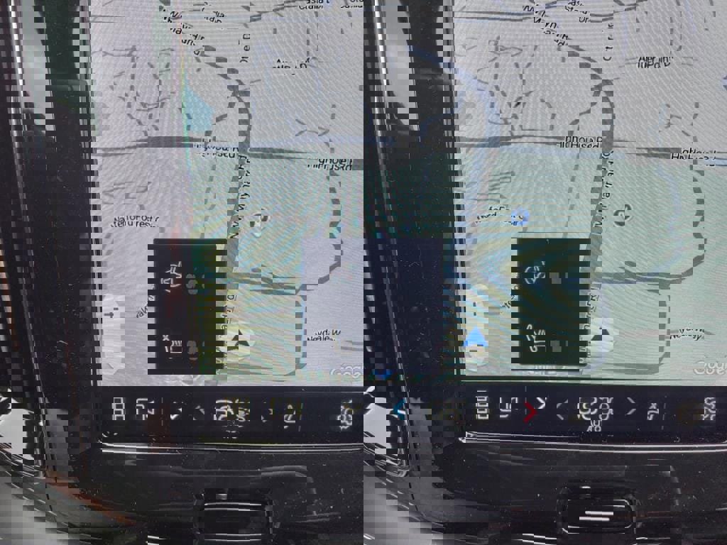 New 2025 Volvo XC60 T8 Core w/ Protection Package Premier image 18