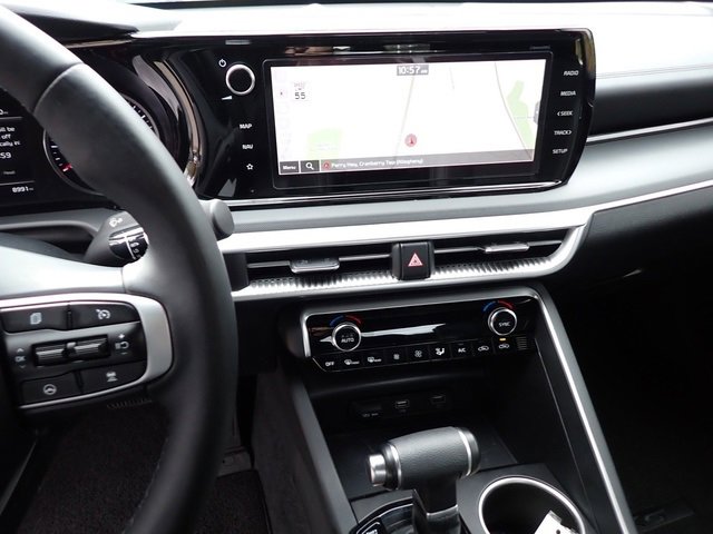 Used 2024 Kia K5 GT-Line w/ GT-Line Premium Package image 23