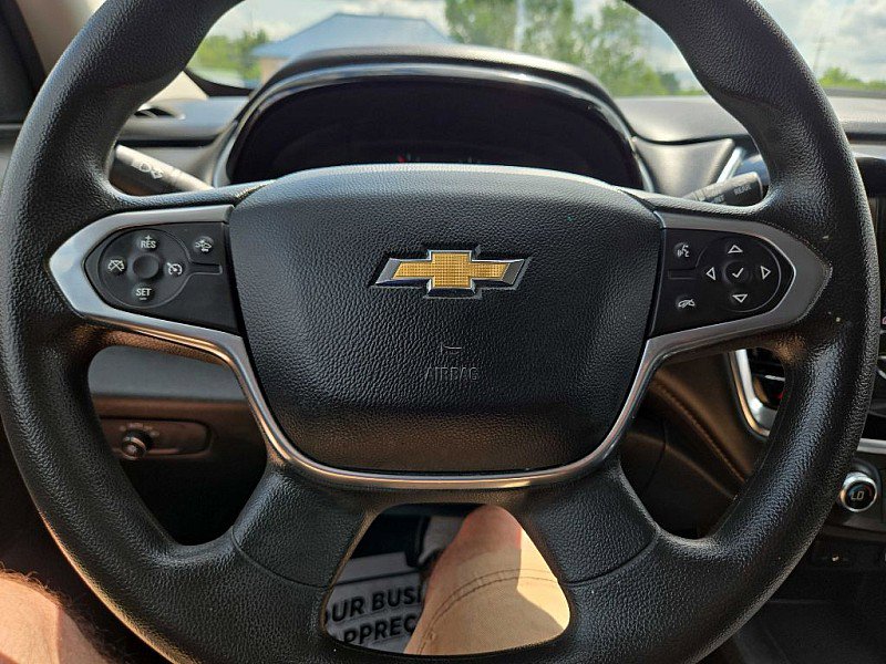 Used 2021 Chevrolet Traverse LS image 22