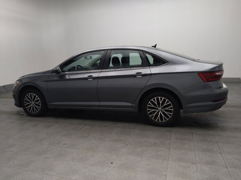 Used 2021 Volkswagen Jetta SE w/ SE Cold Weather Package FWD image 3