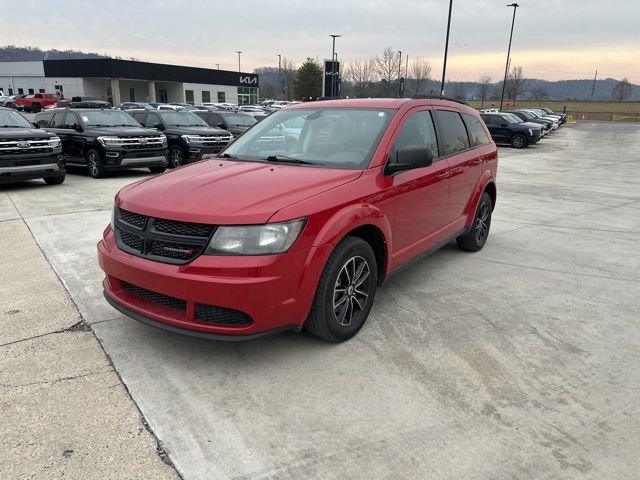 Used 2018 Dodge Journey SE w/ Connectivity Group image 3