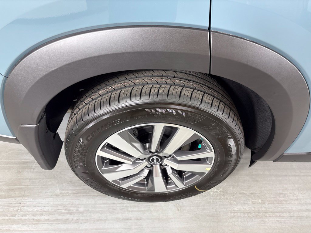 New 2026 Nissan Pathfinder SL FWD image 10