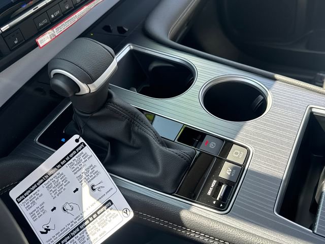 New 2026 Toyota Sienna XLE image 22