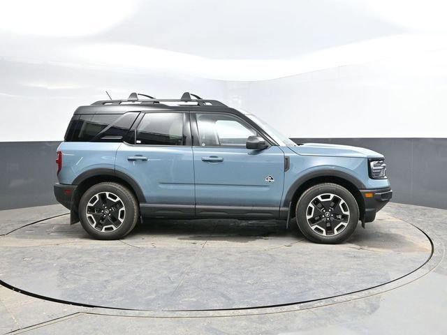 Used 2023 Ford Bronco Sport Outer Banks w/ Tech Package image 12