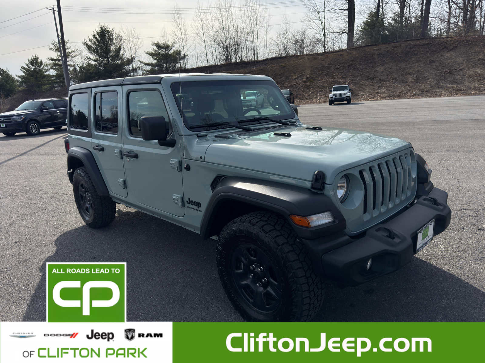Used 2023 Jeep Wrangler Sport image 4