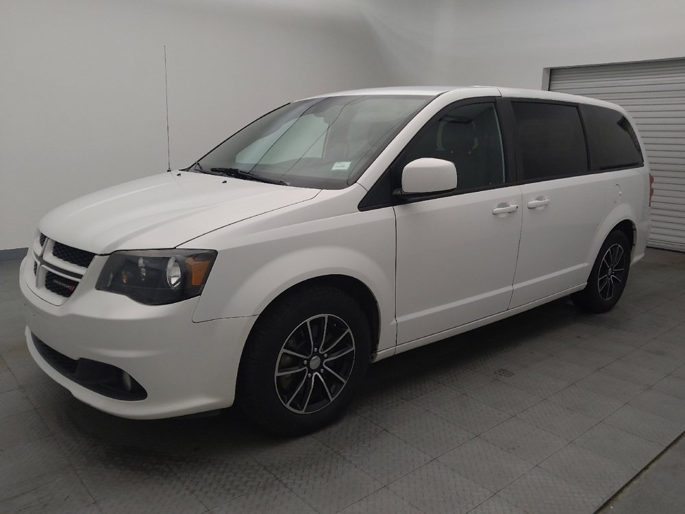 Used 2019 Dodge Grand Caravan GT image 2