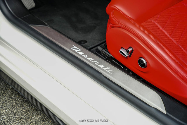 Used 2024 Maserati GranTurismo Trofeo AWD/4WD image 35