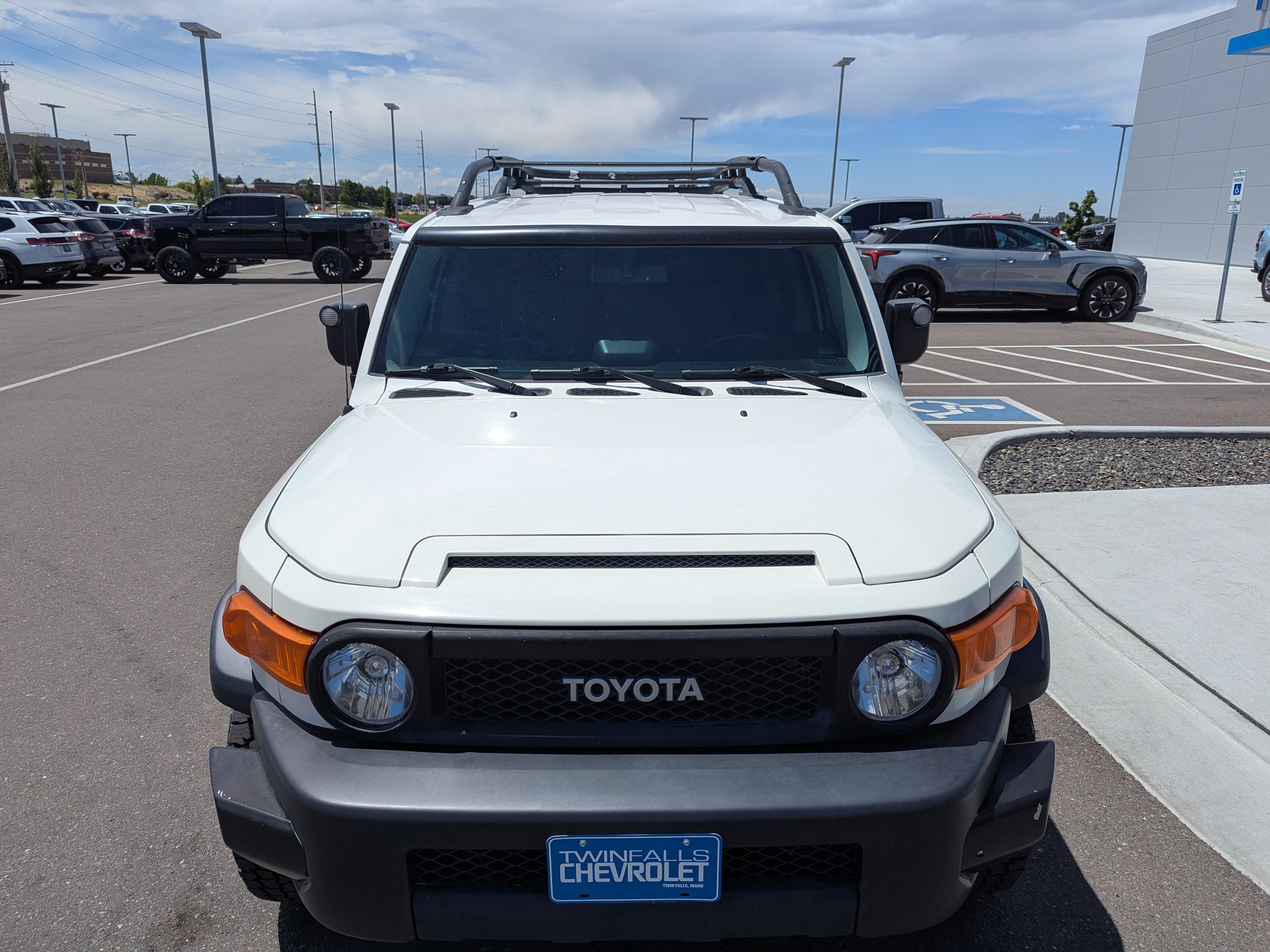 Used 2010 Toyota FJ Cruiser 4WD image 6