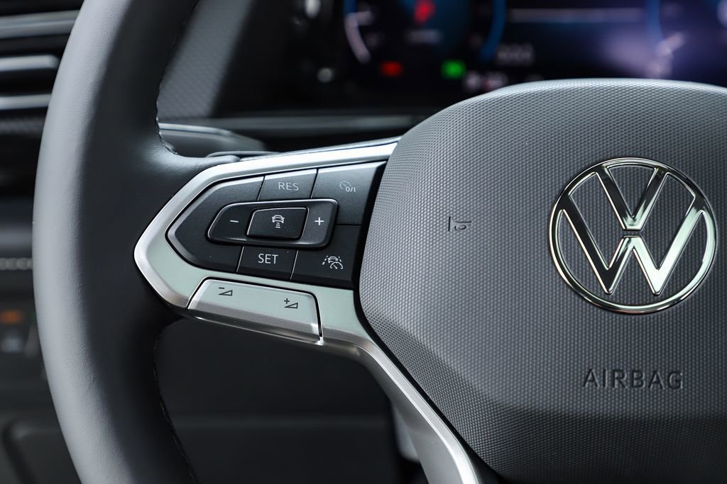 New 2026 Volkswagen Atlas Cross Sport SEL Premium R-Line image 59